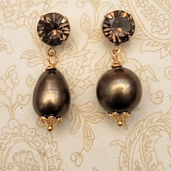 Natural Brown Smoky Quartz 3.4 TW Carats  & Chocolate Pearl Earrings Gold Plated - Picture 1 of 7